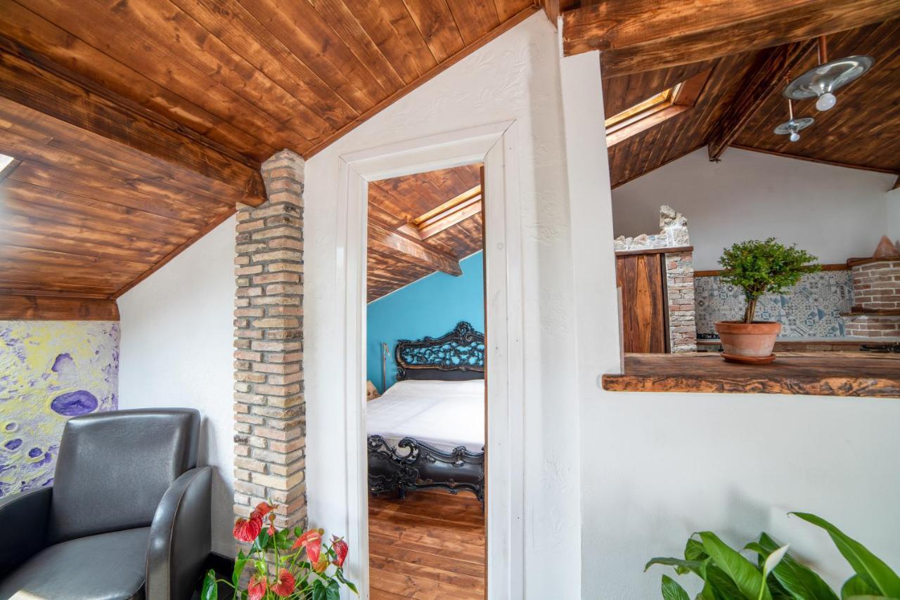 Agriturismo Colline Morghetta Isolabona Екстериор снимка