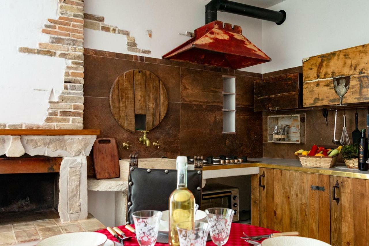 Agriturismo Colline Morghetta Isolabona Екстериор снимка